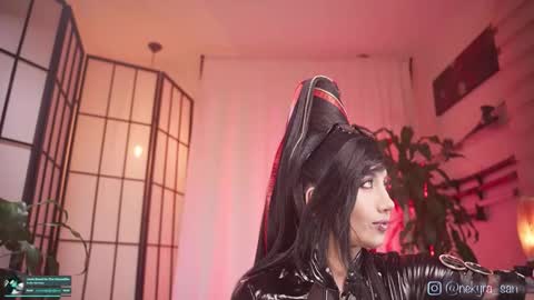 Mely  Birthday party saturday night BYO online show from 23, 11, 2025