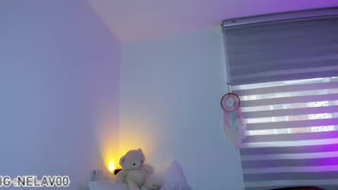 Snapshot of nelav0 chatting on 16, 9, 2025 xd online show from 16, 9, 2025