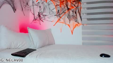 Snapshot of nelav0 chatting on 12, 10, 2025 xd online show from 12, 10, 2025