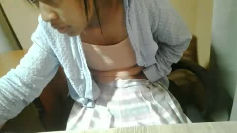 nelia_84 online show from 3, 5, 2026