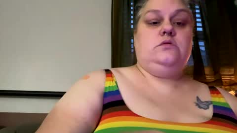 Nellie Atlas online show from 2, 12, 2024