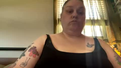 Snapshot of nellatlas chatting on 24, 6, 2026 Nellie Atlas online show from 24, 6, 2026