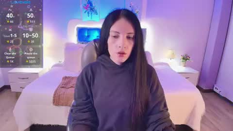 Snapshot of neo_sarah_ chatting on 18, 6, 2026 Sarah online show from 18, 6, 2026