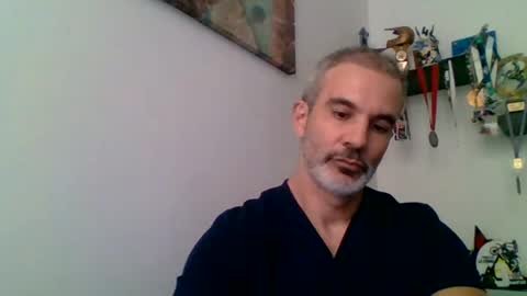 Snapshot of neodent chatting on 17, 12, 2024 neodent online show from 17, 12, 2024