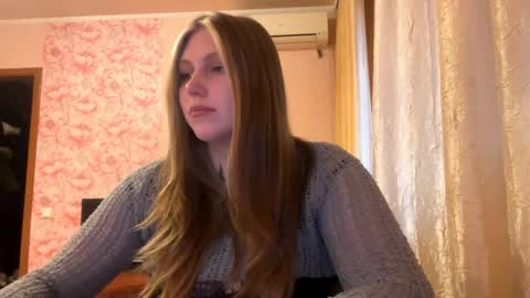 Snapshot of neomimaddern chatting on 21, 4, 2026 neomimaddern online show from 21, 4, 2026