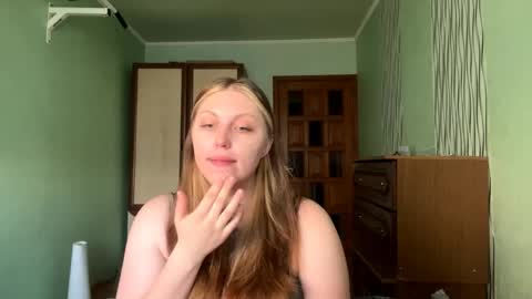 Snapshot of neomimaddern chatting on 12, 5, 2026 neomimaddern online show from 12, 5, 2026