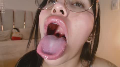 Helena    Every Friday new video for my fan club loves  online show from 25, 1, 2025