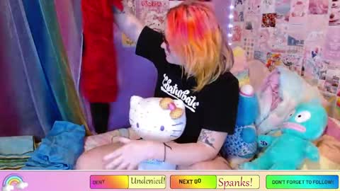 Snapshot of nerdgibbler chatting on 8, 6, 2026 NerdGibbler online show from 8, 6, 2026