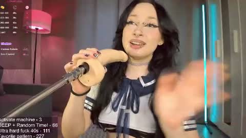 Snapshot of nerdy_freyua chatting on 20, 6, 2026 Lina Liza Emily and Grace online show from 20, 6, 2026