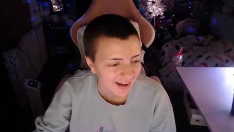 Snapshot of nerdy_squirty chatting on 10, 1, 2025 NerdySquirty online show from 10, 1, 2025