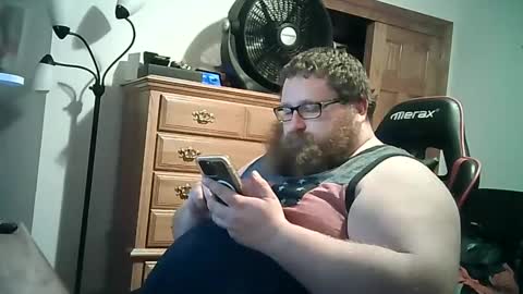 Snapshot of nerdychub4fun chatting on 4, 12, 2024 nerdychub4fun online show from 4, 12, 2024