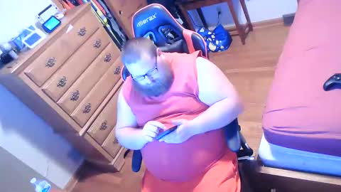 Snapshot of nerdychub4fun chatting on 5, 1, 2025 nerdychub4fun online show from 5, 1, 2025