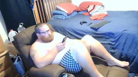 Snapshot of nerdychub4fun chatting on 25, 10, 2025 nerdychub4fun online show from 25, 10, 2025