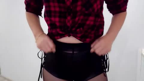 Crystal New online show from 28, 11, 2025