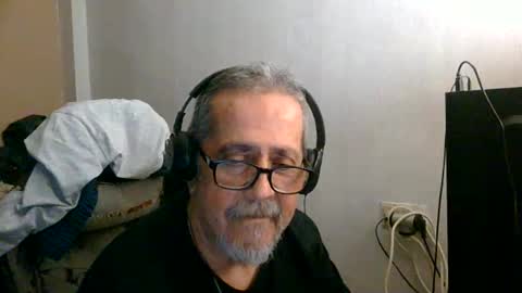 Snapshot of neron401 chatting on 5, 5, 2026 neron401 online show from 5, 5, 2026