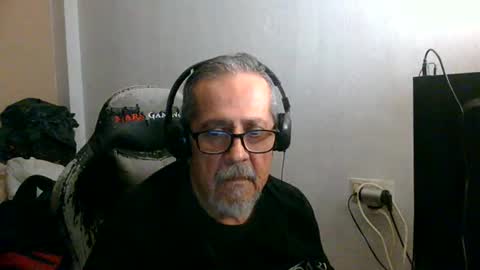 Snapshot of neron401 chatting on 11, 5, 2026 neron401 online show from 11, 5, 2026