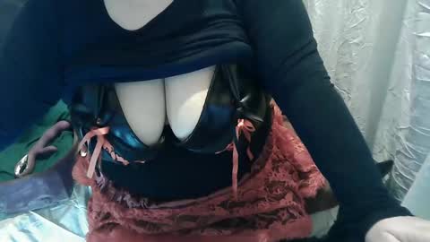 Snapshot of neslihan35 chatting on 12, 2, 2025 neslihan online show from 12, 2, 2025