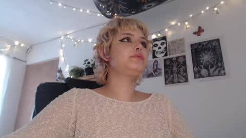 Snapshot of neurotic_witch chatting on 7, 3, 2025 Mar online show from 7, 3, 2025