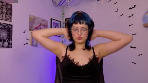 Snapshot of neurotic_witch chatting on 4, 2, 2026 Mar online show from 4, 2, 2026