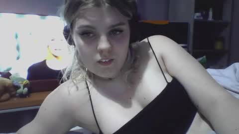 never_enoughh online show from 27, 7, 2026