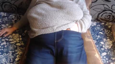 Lilly  online show from 19, 11, 2025