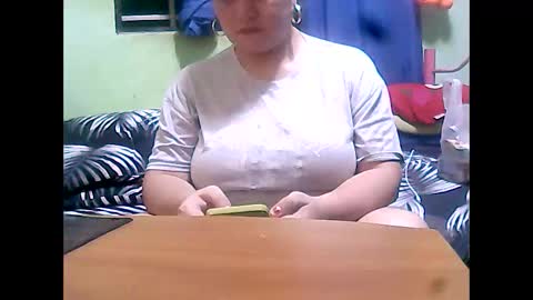 Snapshot of new_taboo_fetishqueen chatting on 4, 2, 2025 mariapaula online show from 4, 2, 2025