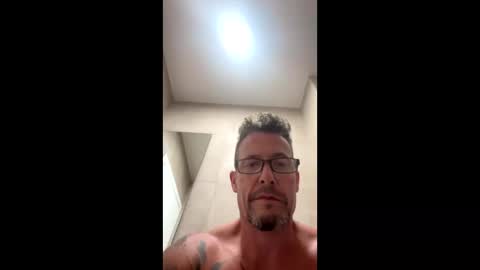 Snapshot of newbdes chatting on 9, 2, 2025 Newbdes online show from 9, 2, 2025