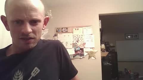 Snapshot of newcouple0911 chatting on 21, 4, 2026 newcouple0911 online show from 21, 4, 2026