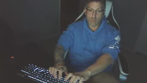 newevo online show from 27, 11, 2025