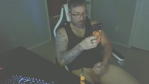 Snapshot of newevo chatting on 5, 6, 2026 newevo online show from 5, 6, 2026