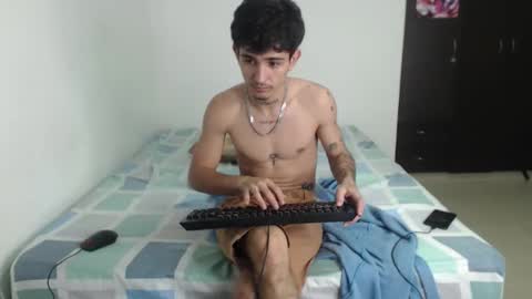 Snapshot of nextboywell1 chatting on 23, 11, 2025 Yeison online show from 23, 11, 2025