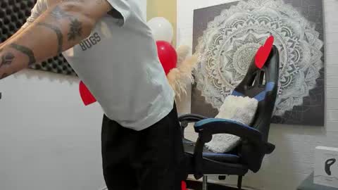 Snapshot of nextboywell1 chatting on 15, 2, 2026 Yeison online show from 15, 2, 2026