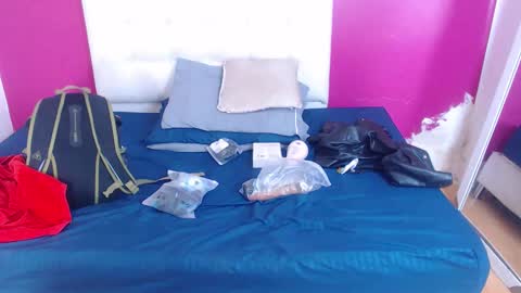 Snapshot of nextdoor_fantasy chatting on 17, 12, 2025 nextdoor_fantasy online show from 17, 12, 2025