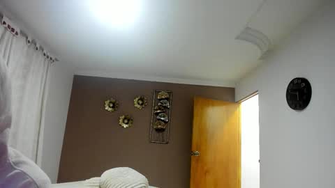 Snapshot of neyder_sanz chatting on 12, 2, 2026 NEYDER online show from 12, 2, 2026