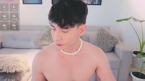 Snapshot of neythan__blaze chatting on 17, 9, 2025 online show from 17, 9, 2025