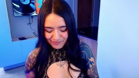 Valery Gonzales online show from 30, 4, 2026