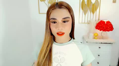 hottie nicole online show from 20, 2, 2025