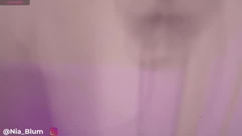 Snapshot of nia_blum chatting on 7, 1, 2026 Nia Blum online show from 7, 1, 2026