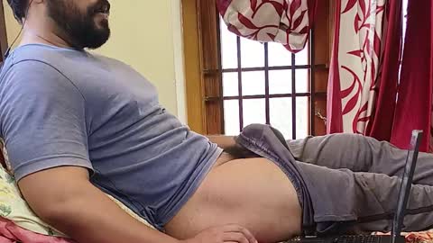 Robin online show from 10, 4, 2026