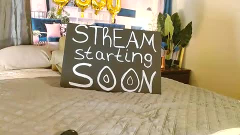 Snapshot of niceandsavvy chatting on 19, 10, 2025 NICE AND SAVVY online show from 19, 10, 2025