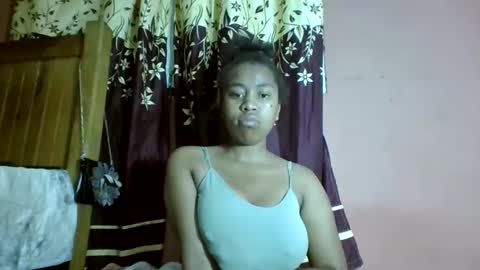 Snapshot of nicelly01 chatting on 27, 4, 2026 nicelly01 online show from 27, 4, 2026