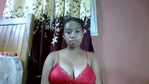 Snapshot of nicelly01 chatting on 30, 4, 2026 nicelly01 online show from 30, 4, 2026