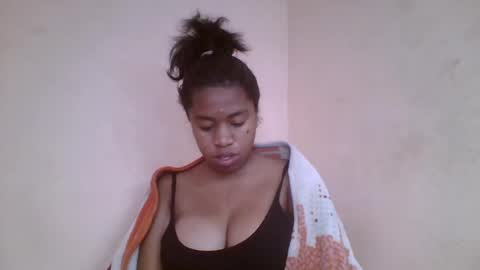 Snapshot of nicelly01 chatting on 20, 6, 2026 nicelly01 online show from 20, 6, 2026