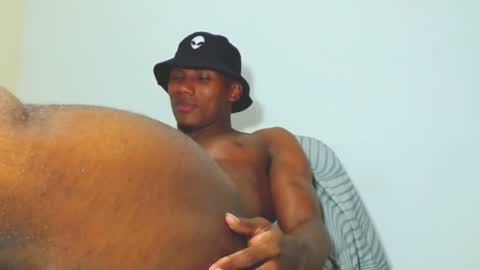 NICHOLAS online show from 24, 1, 2025