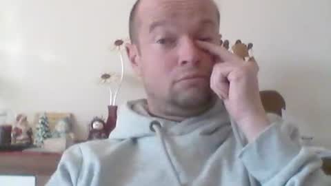 nick1990b online show from 19, 1, 2025