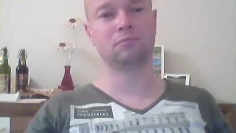 nick1990b online show from 3, 3, 2025