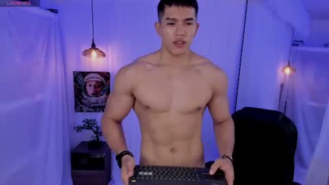 nick fenix online show from 17, 6, 2026