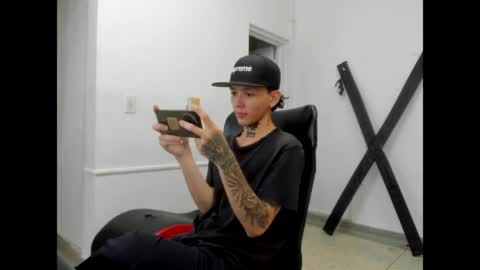 Snapshot of nick_straightboy chatting on 7, 5, 2026 Nick online show from 7, 5, 2026