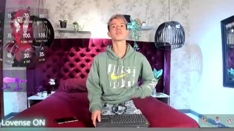 Nick  online show from 6, 11, 2025