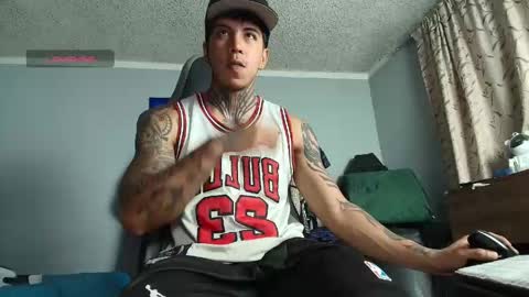 Snapshot of nickhot0609 chatting on 15, 4, 2026 Nickhot0609 online show from 15, 4, 2026